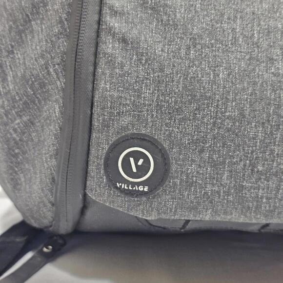 Peak Design Everyday Backpack 20L Carbon Gray Camera Bag Photo Carry - Picture 4 of 15